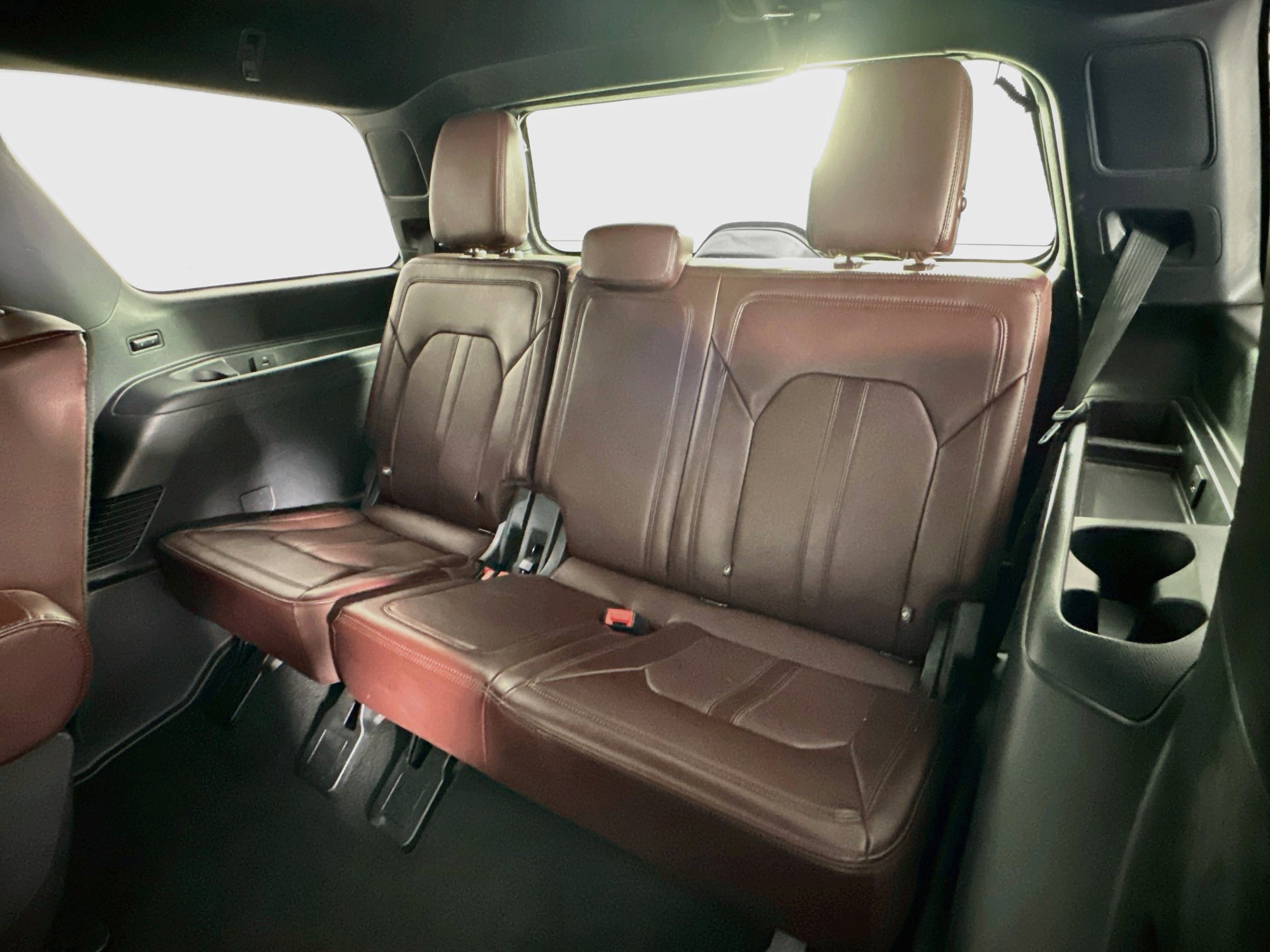 Used 2024 Ford Expedition Limited RWD image 30