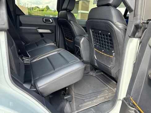 Used 2022 Ford Bronco Badlands AWD/4WD image 15