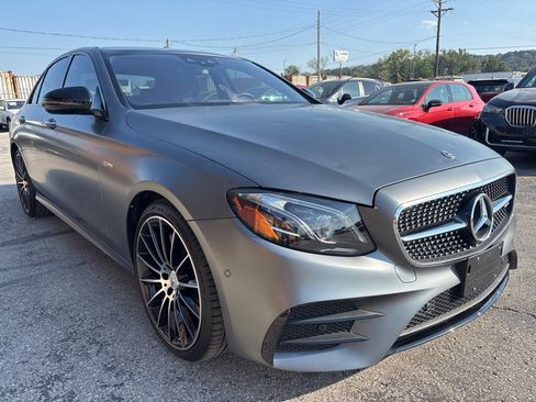 Used 2017 Mercedes-Benz E 43 AMG 4MATIC Sedan image 4