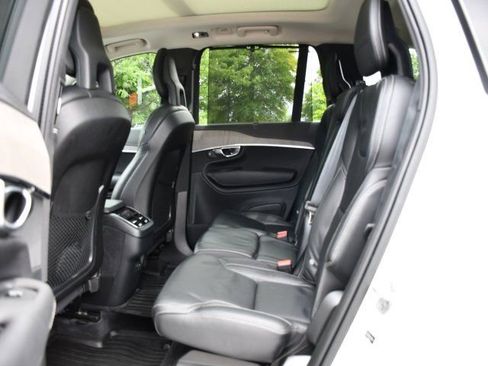 Used 2021 Volvo XC90 T6 Inscription w/ Climate Package AWD/4WD image 18
