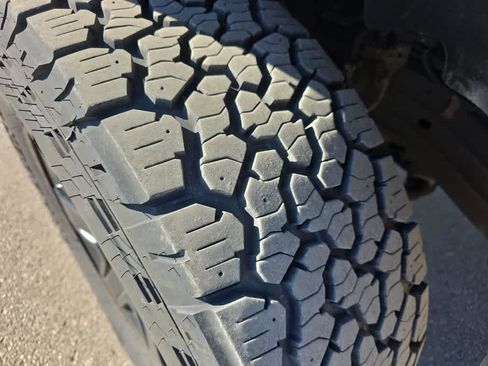 Certified 2023 Ford Bronco Black Diamond image 28