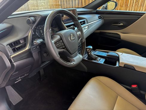 Used 2021 Lexus ES 350 w/ Premium Package FWD image 6
