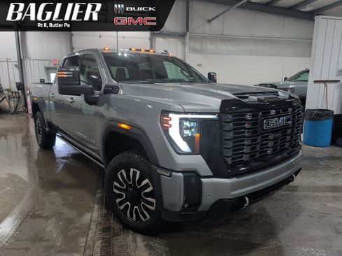 Used 2025 GMC Sierra 2500 Denali Ultimate image 1