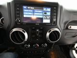 Used 2015 Jeep Wrangler Unlimited Rubicon image 5