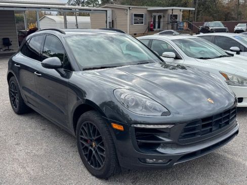 Used 2017 Porsche Macan GTS image 1