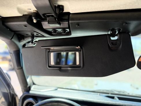 Used 2019 Jeep Wrangler Unlimited Sport AWD/4WD image 33
