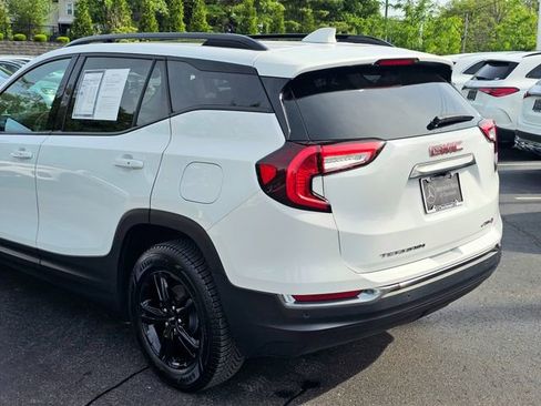 Used 2022 GMC Terrain AT4 w/ Tech Package AWD/4WD image 13