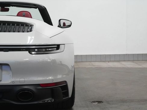 Used 2023 Porsche 911 Carrera GTS image 17