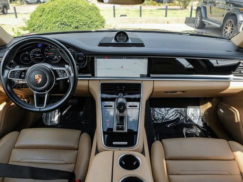 Used 2019 Porsche Panamera 4 AWD/4WD image 12