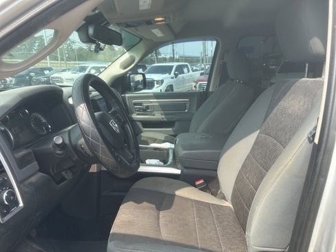 Used 2018 RAM 1500 Big Horn image 9