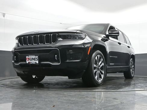 Used 2023 Jeep Grand Cherokee L Overland image 47