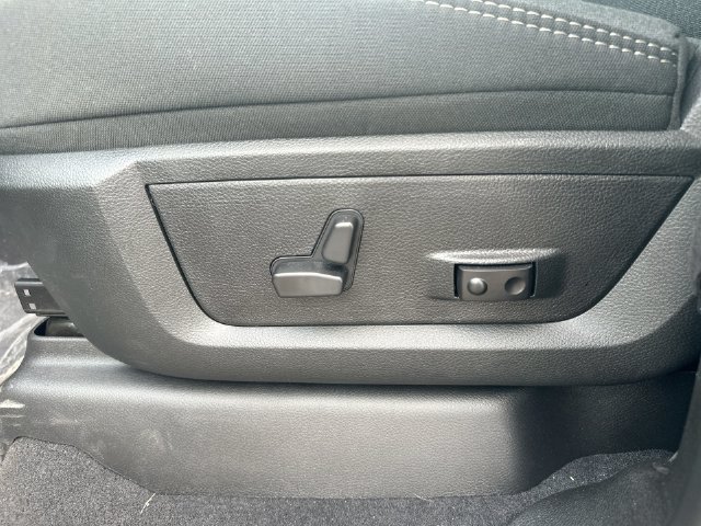 New 2026 RAM 2500 Big Horn AWD/4WD image 15
