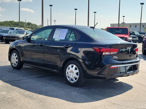 Used 2022 Kia Rio LX FWD image 5