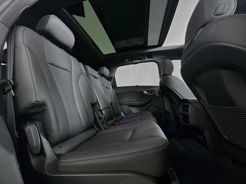 Certified 2025 Audi Q7 2.0T Premium Plus w/ Premium Plus Package AWD/4WD image 27