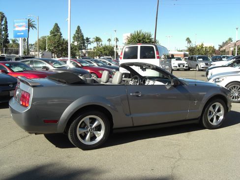 Used 2007 Ford Mustang Premium image 15