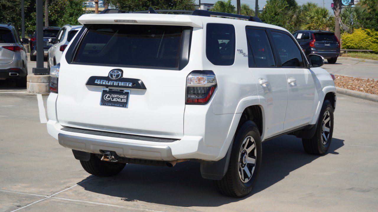Used 2019 Toyota 4Runner TRD Off-Road Premium AWD/4WD image 6