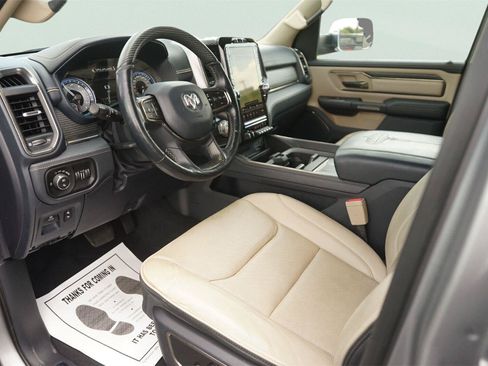 Used 2019 RAM 1500 Limited w/ Advanced Safety Group RWD image 8