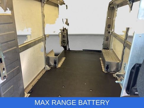 Used 2023 Chevrolet Brightdrop 600 w/ Active Safety Package 2 AWD/4WD image 10