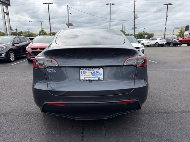 Used 2023 Tesla Model Y Long Range AWD/4WD image 9