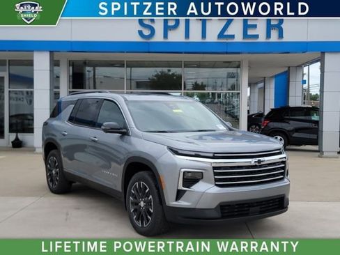 New 2026 Chevrolet Traverse LT w/ Sun and Wheel Package image 1