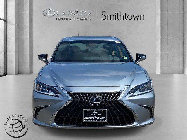 Certified 2024 Lexus ES 350 w/ Premium Package FWD image 2