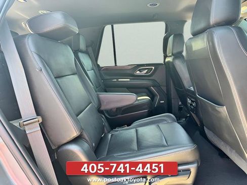 Used 2021 Chevrolet Tahoe LT w/ Luxury Package RWD image 24