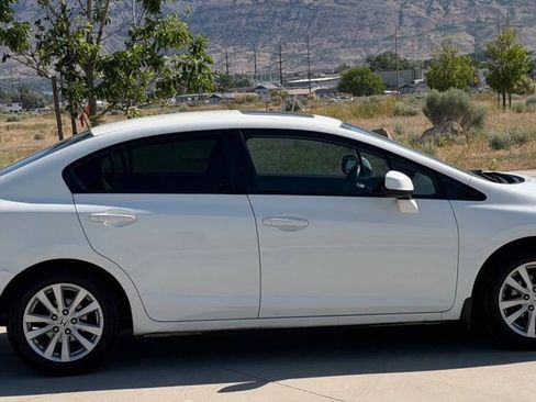 Used 2012 Honda Civic EX-L image 5