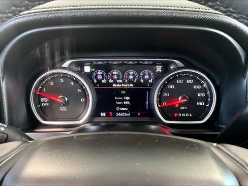 Certified 2021 Chevrolet Silverado 1500 LTZ w/ LTZ Premium Package image 25