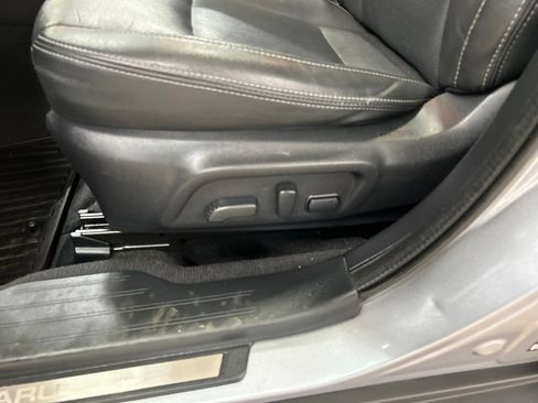 Used 2016 Subaru Outback 2.5i Limited AWD/4WD image 11