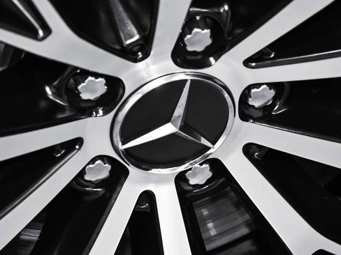 Used 2023 Mercedes-Benz EQE AMG 4MATIC Sedan image 91