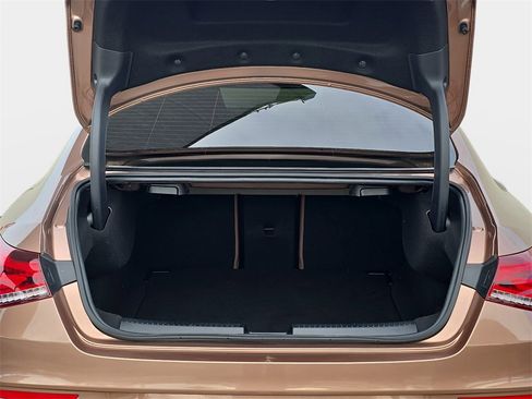 Used 2022 Mercedes-Benz CLA 250 image 14