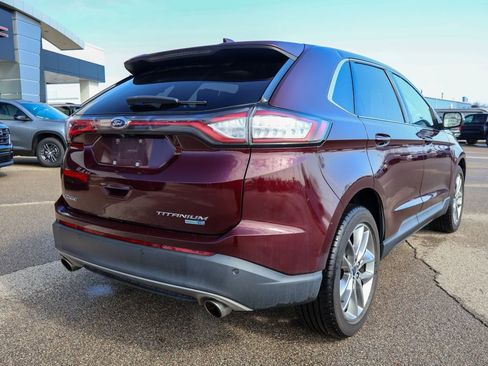 Used 2018 Ford Edge Titanium w/ Equipment Group 301A image 3