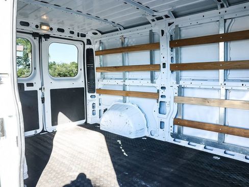 Used 2023 RAM ProMaster 2500 image 29