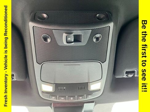 Used 2022 Ford F250 Lariat w/ Lariat Ultimate Package AWD/4WD image 31