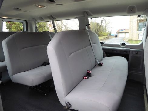 Used 2013 Ford E-350 and Econoline 350 XL image 24