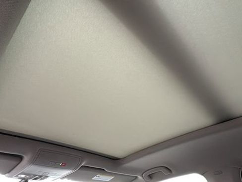 Used 2021 Volkswagen Atlas SE image 8