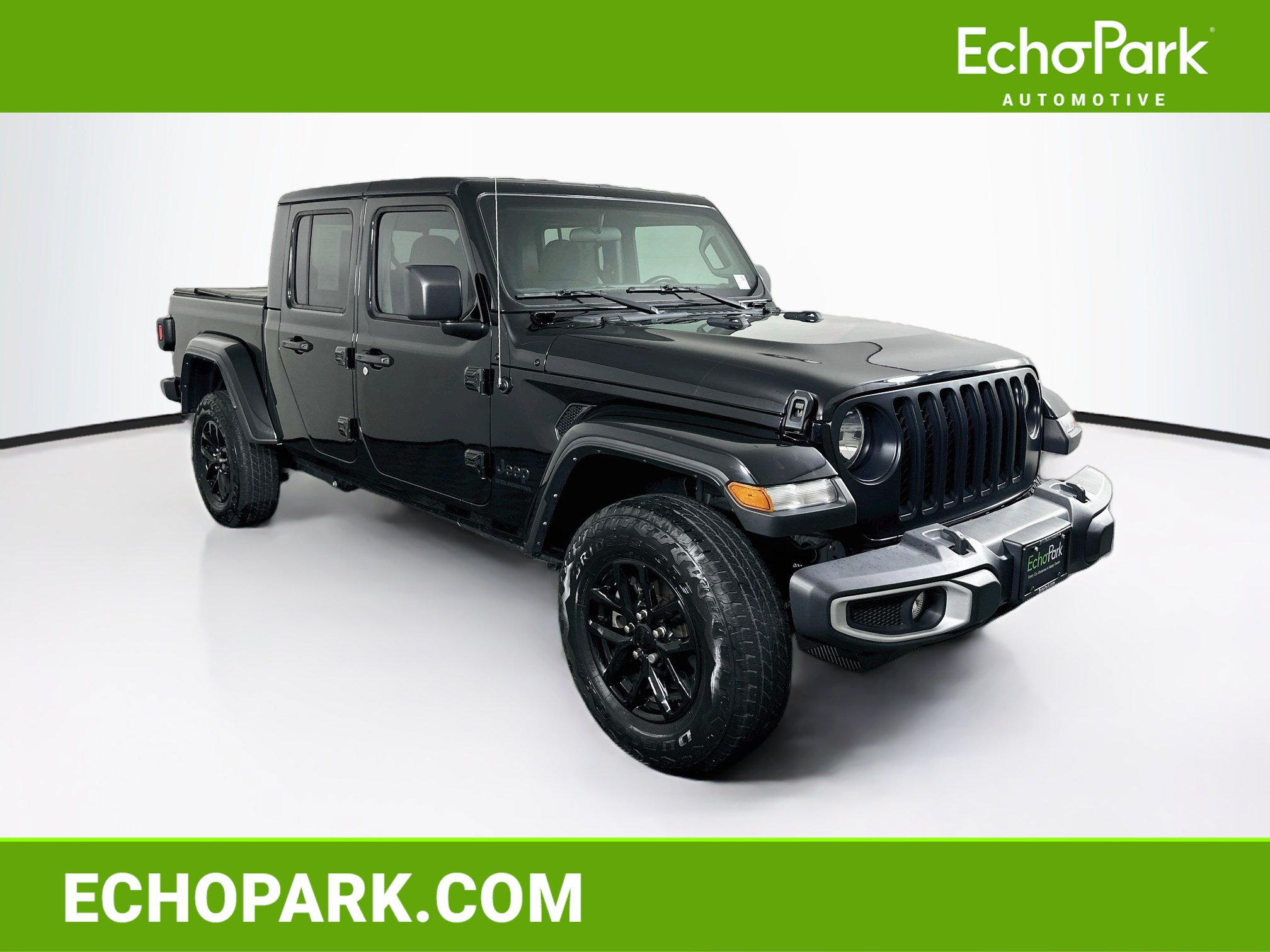 Used 2023 Jeep Gladiator Sport AWD/4WD image 1