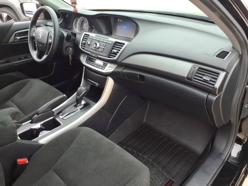 Used 2013 Honda Accord LX image 16