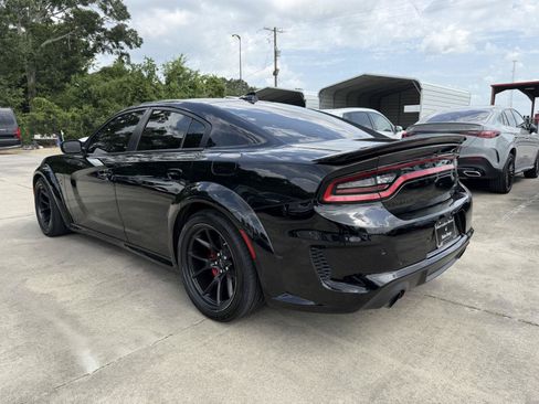 Used 2022 Dodge Charger SRT Hellcat RWD image 17