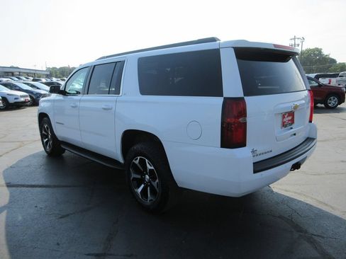Used 2019 Chevrolet Suburban LT AWD/4WD image 9