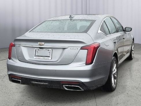 Used 2023 Cadillac CT5 Luxury image 3