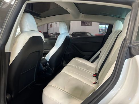 Used 2022 Tesla Model 3 Performance AWD/4WD image 28