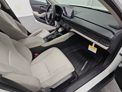 New 2026 Honda Accord LX image 33