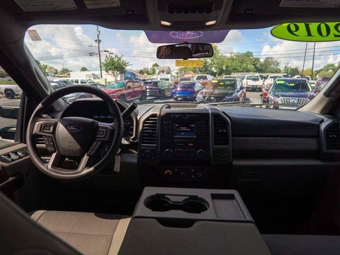 Used 2019 Ford F250 XL w/ STX Appearance Package AWD/4WD image 12