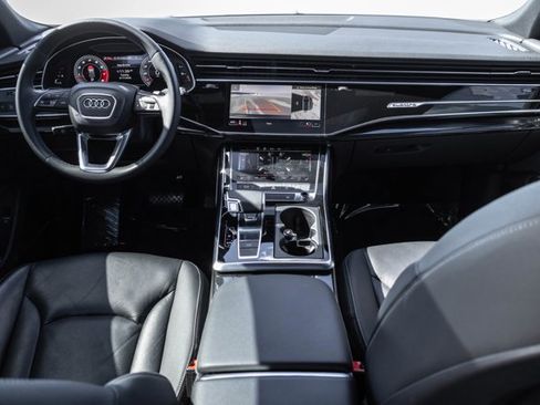 Used 2021 Audi Q8 Premium Plus w/ Premium Plus Package image 21