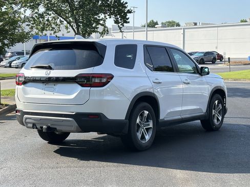 Used 2023 Honda Pilot EX-L image 12