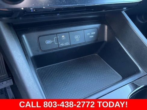 Used 2025 Hyundai Santa Cruz SEL FWD image 24