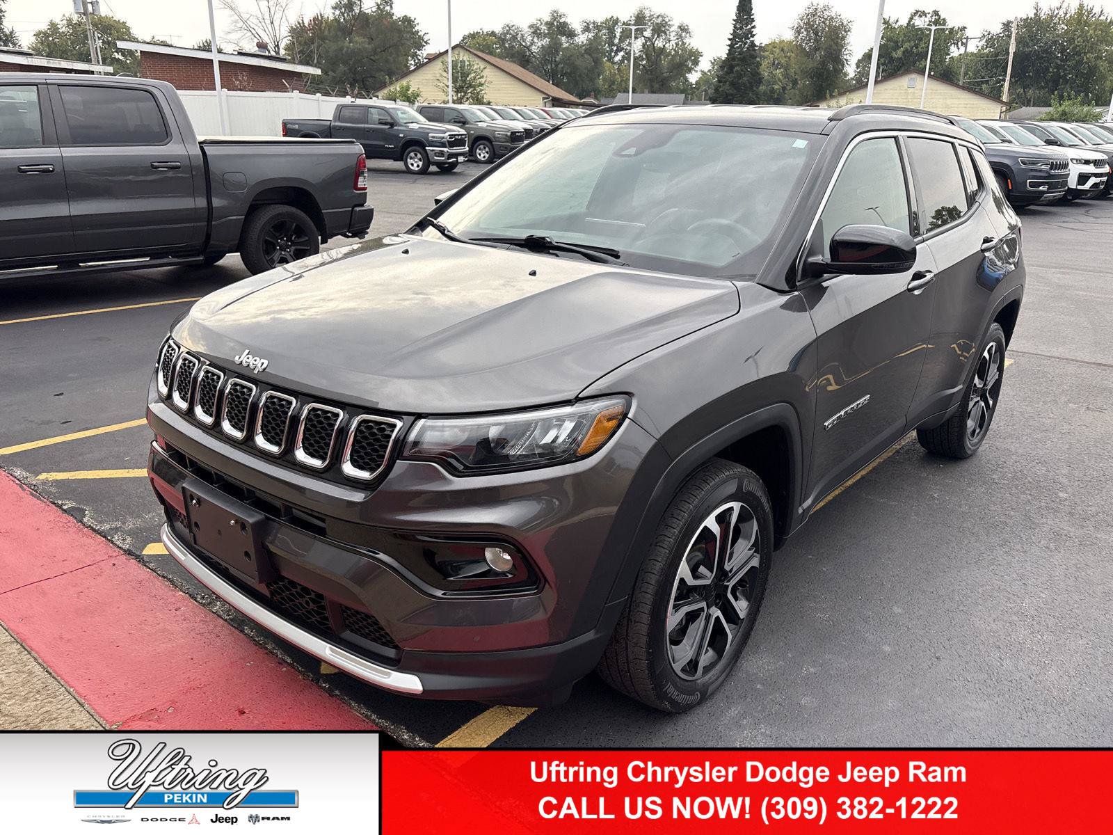 Used 2023 Jeep Compass Limited AWD/4WD image 1