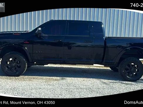 Used 2019 RAM 2500 Laramie AWD/4WD image 1
