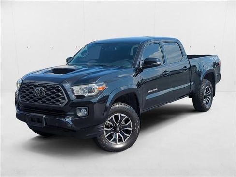 Used 2021 Toyota Tacoma TRD Sport image 1